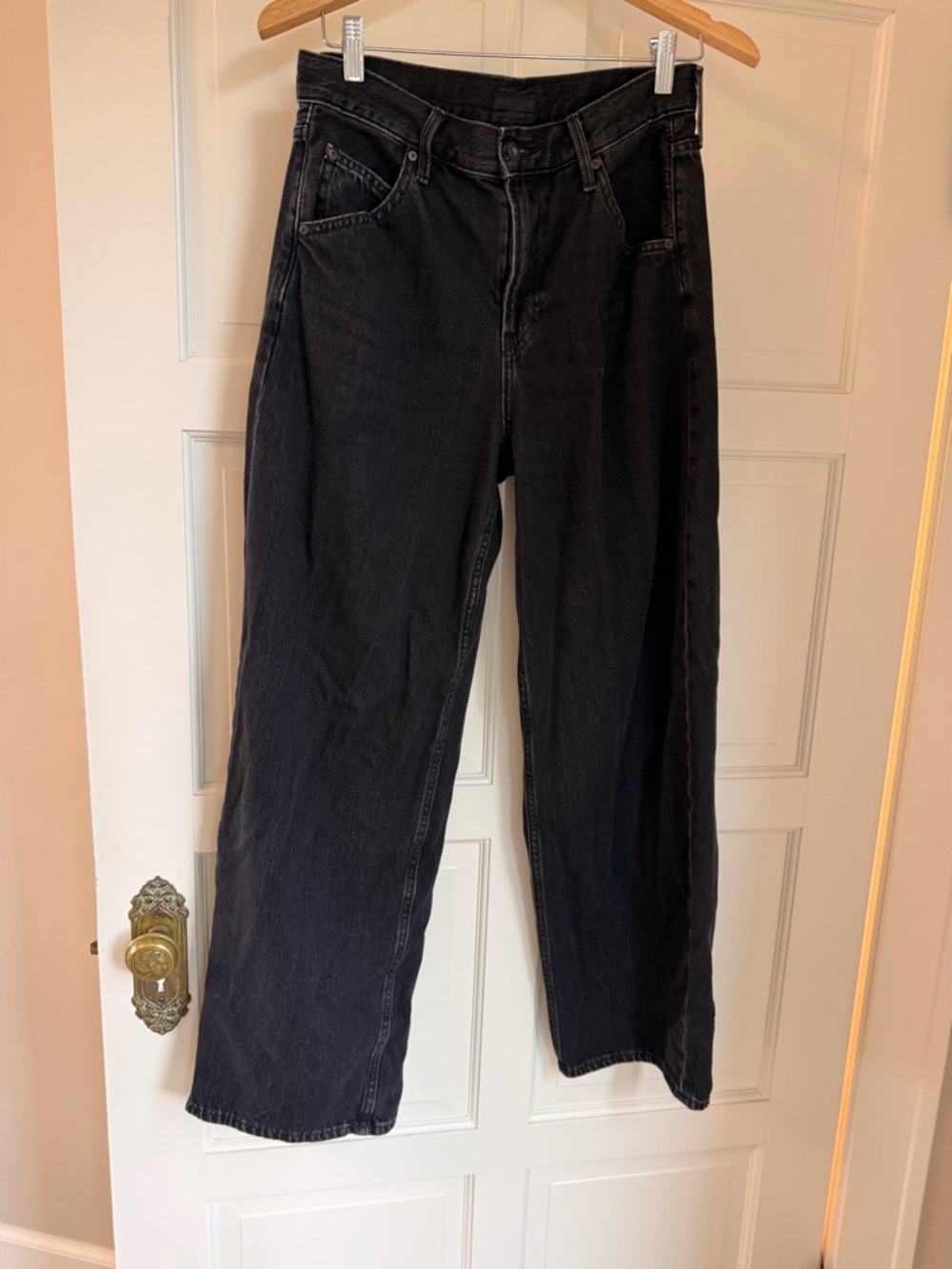 Uniqlo Black Wide-Leg High-Rise barrel leg Women's Jeans - Picture 4 of 6